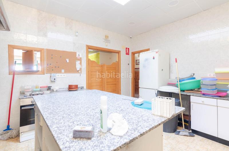Foto 05d7f29c-72b8-4102-9684-62b7b37ee67a. Local comercial a La Felguera Langreo