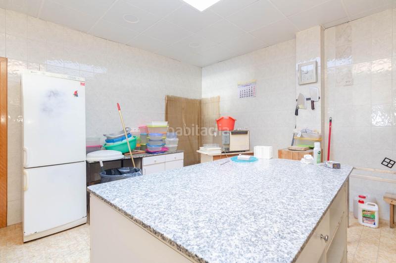 Foto 15abe764-81d7-4abd-a80d-baeb0520f32d. Local comercial a La Felguera Langreo