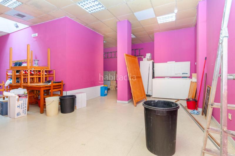 Foto 55b133f7-88cc-4575-a2d2-2e850325f1aa. Local comercial a La Felguera Langreo
