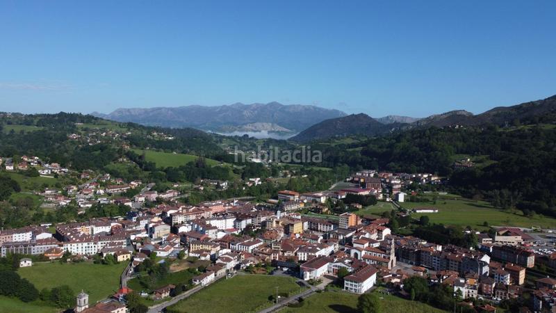 Foto 17b54a70-a5b0-4d1e-a5d3-ed41bb82eea0. Edificio en calle san pelayo 19 hotel apartamentos el beyu cangas de onis en Cangas de Onís