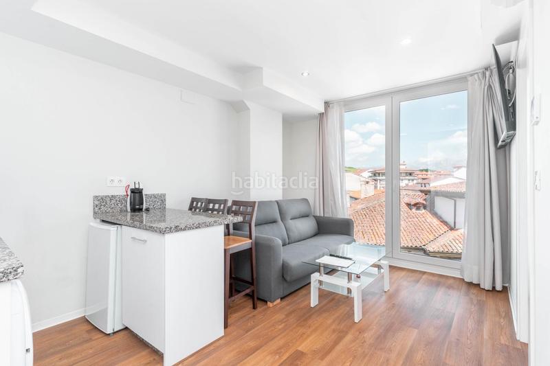 Foto 436fc188-d710-467c-bdd2-d6d2eda56bdd. Edificio en calle san pelayo 19 hotel apartamentos el beyu cangas de onis en Cangas de Onís