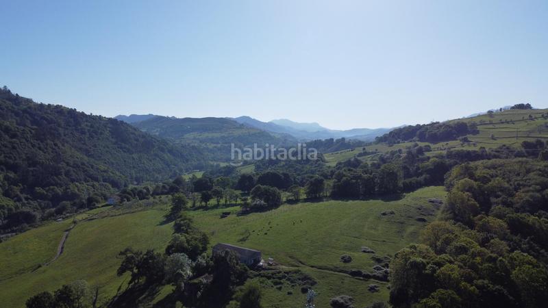 Foto fe20d8f6-2f86-457a-b4e9-631a07815777. Edificio en calle san pelayo 19 hotel apartamentos el beyu cangas de onis en Cangas de Onís
