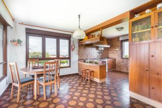 Chalet en Cerredo 10. Vistas al mar en 180 y un mundo de posibilidades en quintueles!