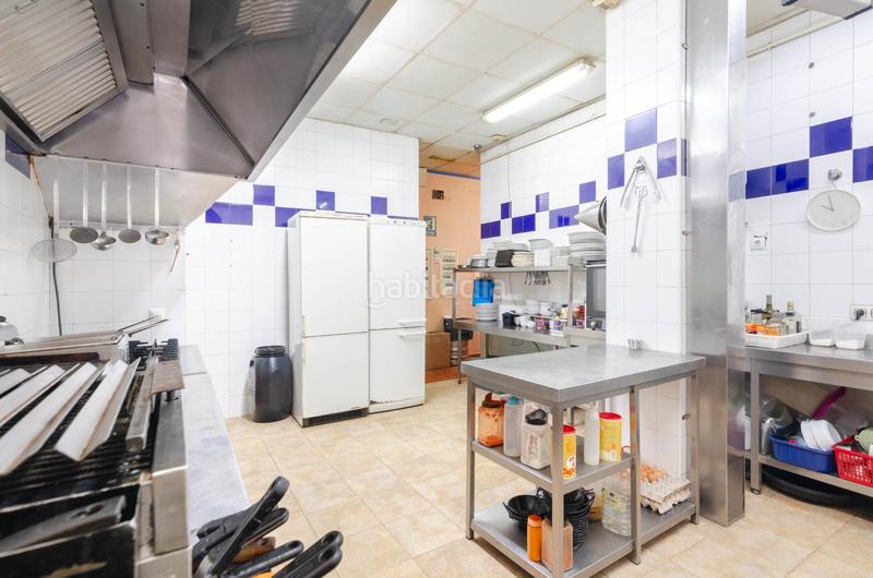 Foto d3dcedb6-3073-41b5-bf18-2fa5f8ace0d7. Business premise in puerto tarna 17 in Teatinos - Los Prados Oviedo