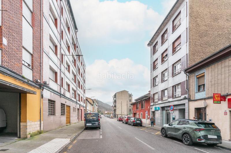 Foto 0b19d796-1f38-43f4-94f2-5fc0e3968c4b. House in gabino alonso 7 in Lada Langreo