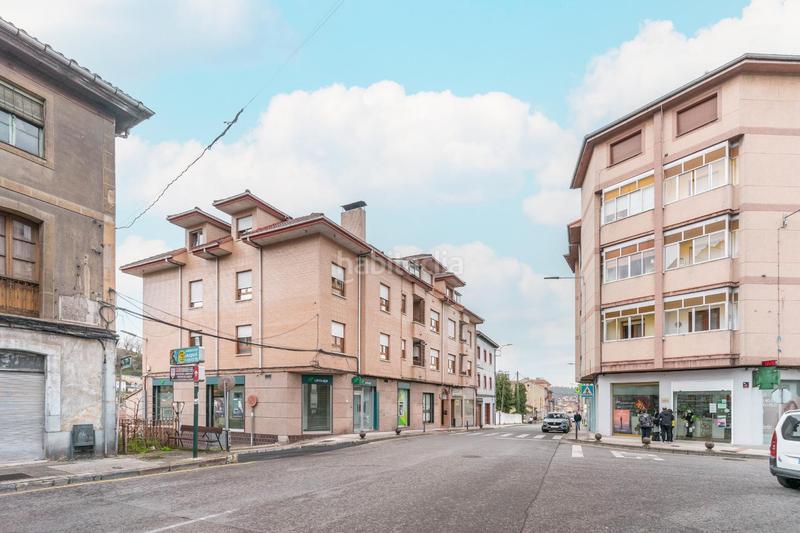 Foto d3f46eab-9101-4cc9-bdb3-a79f930cd5d6. House in gabino alonso 7 in Lada Langreo