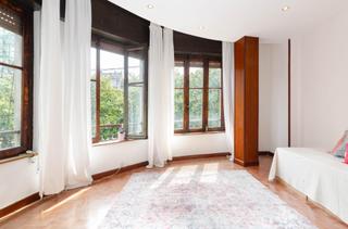 Etagenwohnung en Aviles 1. Piso en el centro de mieres