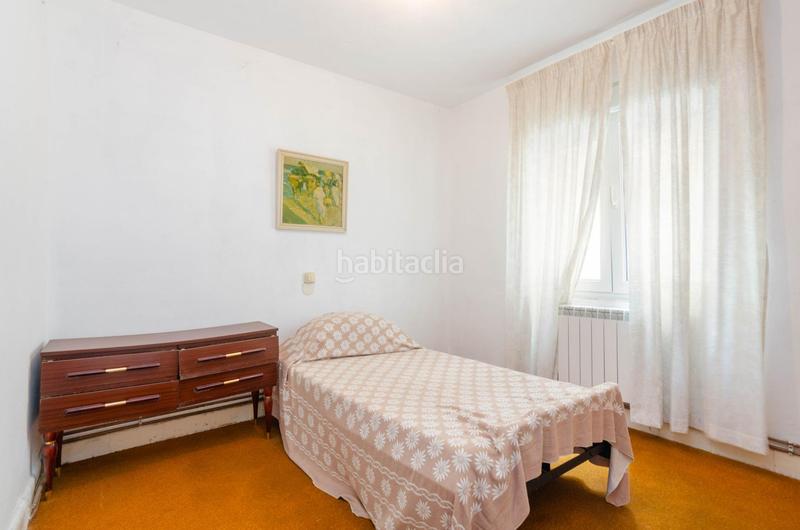 Foto b7ac60ac-a2d8-48da-8954-49814612b1bb. Edificio en avenida pontón 9 edificio en salas, inversion rentable en Oria