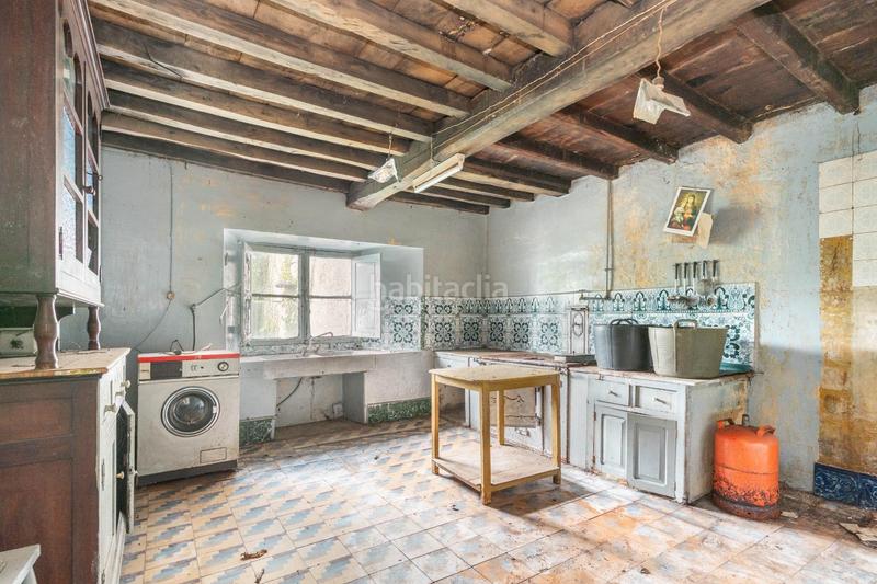 Foto f604cdc1-4af3-4669-9618-812ed63f0275. Casa a concello a Trabada