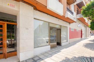 Local Comercial a Calle florencio rodriguez 53. Local en venta en pola de siero