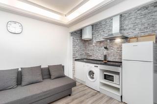 Piccolo appartamento in Calle perez de ayala 10. Atención inversores  y para tí que buscas apartamento en el puro