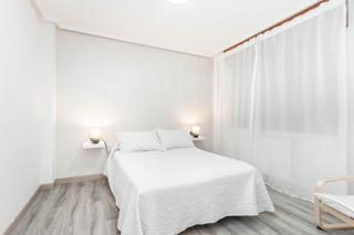 Apartament a Calle perez de ayala 10. Atención inversores  y para tí que buscas apartamento en el puro