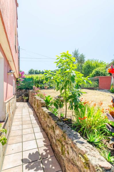 Foto bd456681-3b78-49ff-87b6-0b142ad3f30a. Casa pareada en reconco-pervera 4 casa pareada con patio y finca , asturias en Carreño