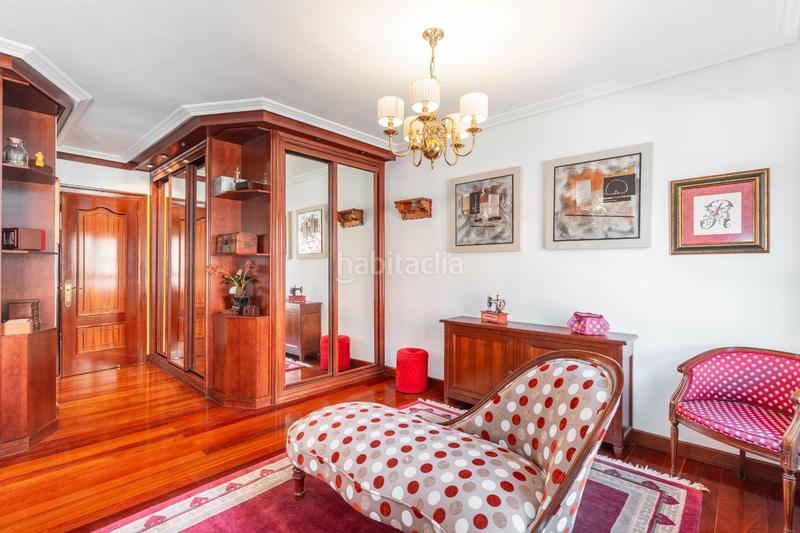 Foto 0f378f5e-c807-4f74-9ee9-d96f90d44e51. Appartement dans aureliano s. roman 12 dans Milán - Pumarín Oviedo