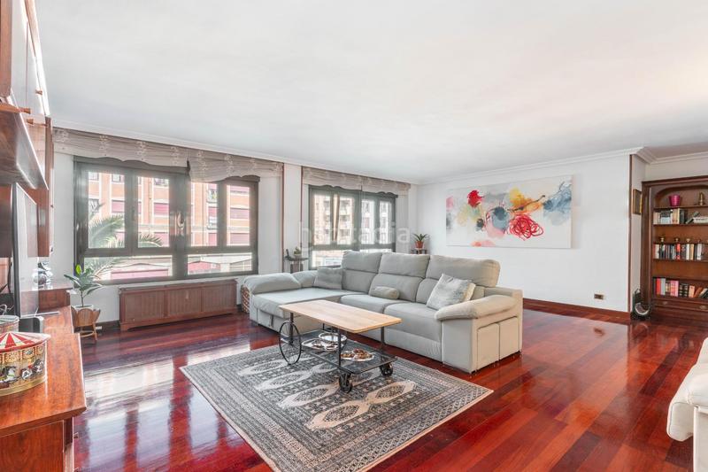 Foto 386a041d-15e1-452d-a2ff-f3e00107f585. Appartement dans aureliano s. roman 12 dans Milán - Pumarín Oviedo