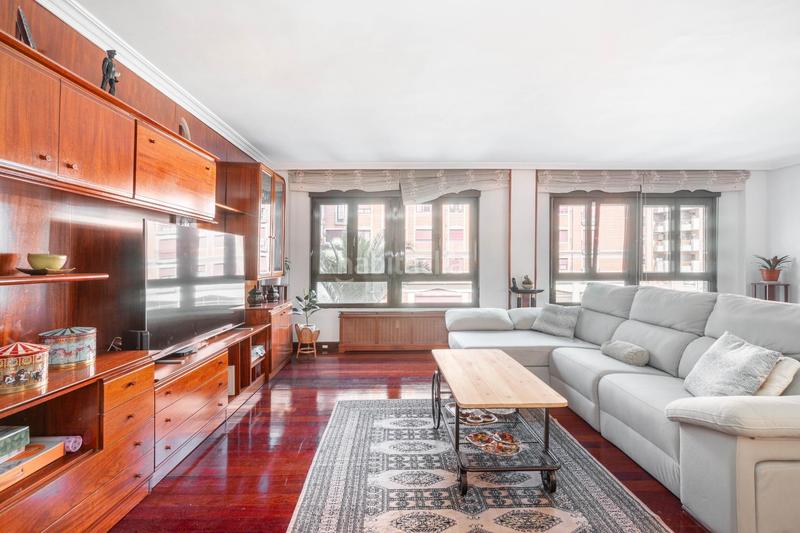 Foto 4a4635c3-3ef7-4528-9b98-1c29a6d727e6. Appartement dans aureliano s. roman 12 dans Milán - Pumarín Oviedo