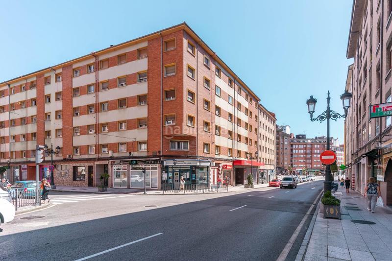 Foto d5ef53d2-3d43-4411-8267-a99151da2714. Appartement dans aureliano s. roman 12 dans Milán - Pumarín Oviedo