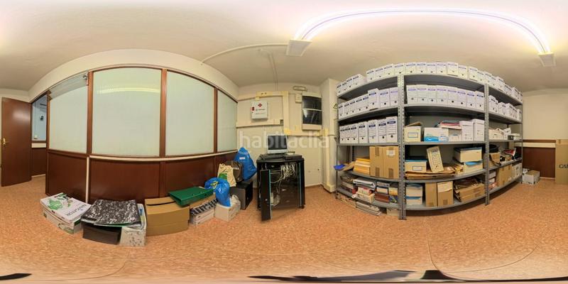 Foto 3eaff82a-0161-4a1d-84ea-878dd2f21675. Local comercial a calle calle de gonzález besada a Oviedo