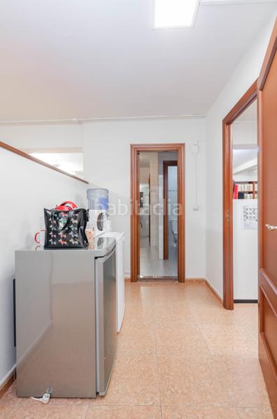 Foto 8f16db81-c198-42e1-b807-a5c30b733c99. Local comercial a calle calle de gonzález besada a Oviedo