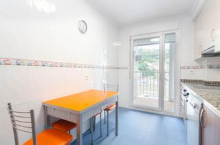 Appartement à Calle santa ana 33. El pisazo familiar que estabas buscando en el entrego!