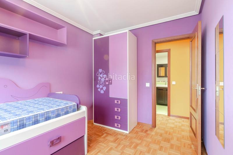 Foto 78fd1dd8-4693-4ff8-af03-eb56ddb2ffe2. Piso en calle santa ana 33 el pisazo familiar que estabas buscando en el entrego! en San Martín del Rey Aurelio