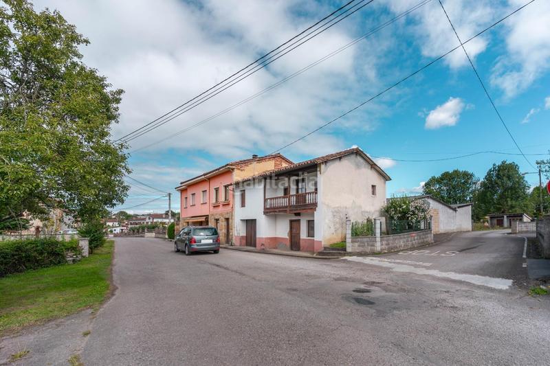 Foto d6c2f76c-ec91-4484-85a2-4afd2bacc5de. Casa en lugar llames de baxu 0 casa con terreno en venta en llames de abajo en Nava