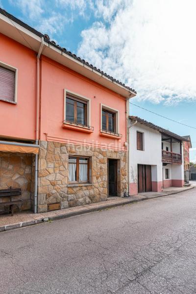 Foto efe03b65-dc71-4354-864d-124083bb4c9f. Casa en lugar llames de baxu 0 casa con terreno en venta en llames de abajo en Nava
