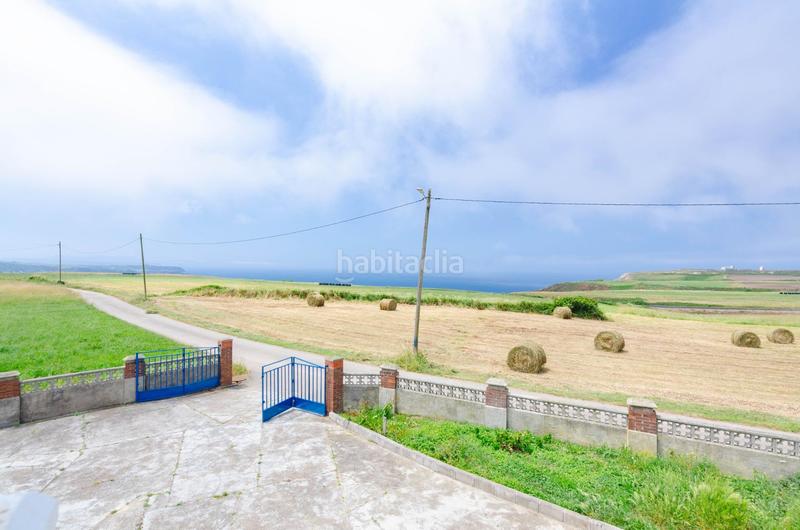 Foto dc46838f-626f-42de-b482-af99d9ae2d9c. Chalet en ferrero 8 casa en el cabo peñas en Verdicio-Bañugues-Cabo Peña Gozón