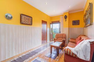 Casa a Carretera del invernal 3. Disfruta de la tranquilidad de la invernal sin renunciar a nada