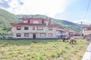Pis  Lugar pino,el 102. Piso de tres habitaciones en aller