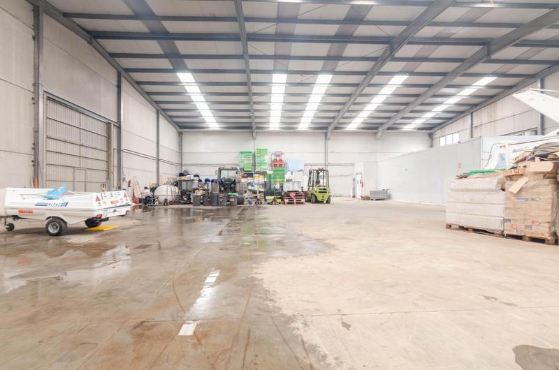 Foto c3ae5ead-dbf0-4f3e-acfe-9059505d709d. Nave industrial en calle marcelino camacho oportunidad única en el polígono de somonte 3, ! en Gijón