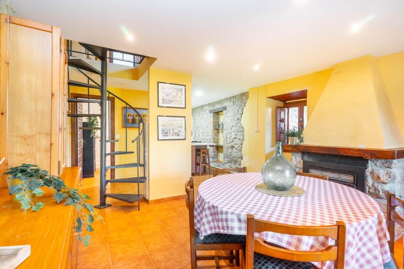 Foto d93f0a9a-5488-463d-9c93-980e784336d6. Maison dans lugar calleja 10 dans Ribadedeva