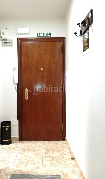 Foto a8c6f174-46ea-4549-9fde-d4f52a14074c. Alquiler piso en avenida constitucion 3 alquiler de piso en candás en Carreño