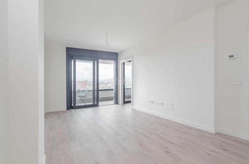 Foto 72cbab83-e133-4d49-b3b4-8f07e8df4906. Piso en camino del arbeyal 4 piso a estrenar en 6 planta con terraza y vistas al mar culmia arbeyal ii, en Gijón