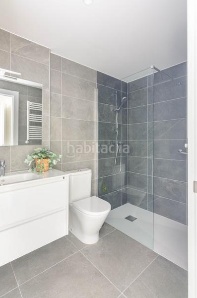 Foto 97e5bbfd-9539-44c6-920f-9d0bc9443e2a. Piso en camino del arbeyal 4 piso a estrenar en 6 planta con terraza y vistas al mar culmia arbeyal ii, en Gijón
