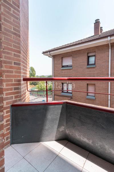 Foto 138ca4cd-d8c8-4b00-b971-c143b6f23fba. Piso en calle estacion-san claudio 62 descubre tu nuevo hogar en san claudio, a tan solo 10 en Oviedo