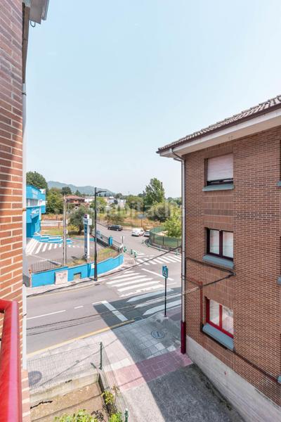 Foto 566ba626-ad82-476e-9daa-fc633cf2b593. Piso en calle estacion-san claudio 62 descubre tu nuevo hogar en san claudio, a tan solo 10 en Oviedo