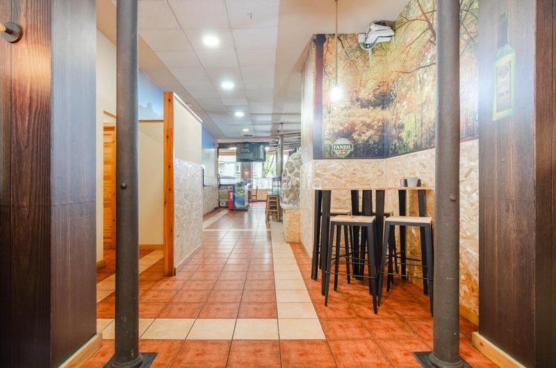 Foto 442746ca-cca5-41f0-8775-6a183e4ec7c5. Affitto locale commerciale in puerto tarna 17 in Teatinos - Los Prados Oviedo