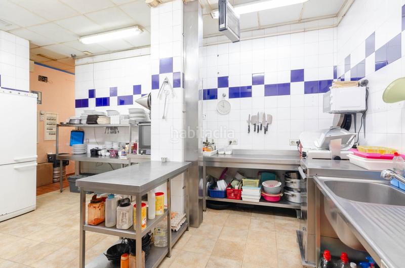 Foto 75c49fae-9629-4ed5-af30-a9e34b4f0601. Affitto locale commerciale in puerto tarna 17 in Teatinos - Los Prados Oviedo