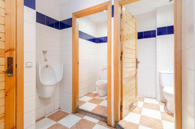 Foto 32463217-121b-4559-b48f-fafbef028993. Location local commercial dans puerto tarna 17 dans Oviedo