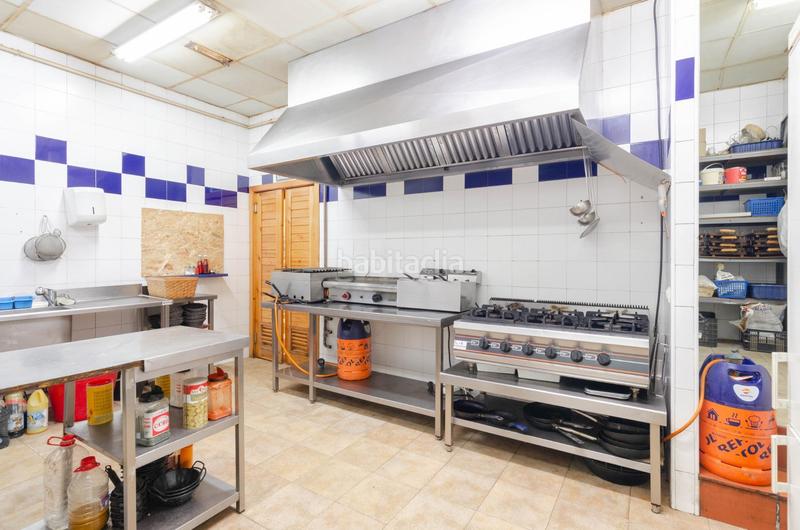 Foto 4e08f0c0-3b22-4054-bd44-0a39e3be3602. Location local commercial dans puerto tarna 17 dans Oviedo