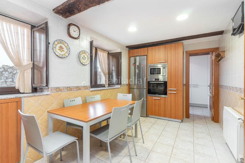 Foto 6445d36f-2687-4409-b8a7-97bf8bfe97bc. Casa en lugar casas de alea 20 casa rural en venta en Colunga