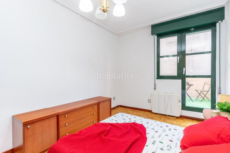 Foto ff70a870-2595-4b01-b659-9faa1a88803c. Piso en calle doctor marañon 28 piso con terraza en La Felguera en Langreo