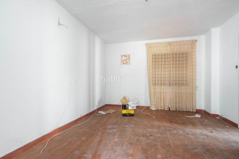 Foto 24485ae6-72e0-45b5-8d80-5c50a8dc0557. Terreny residencial a avenida leitariegos 40 a Cangas del Narcea