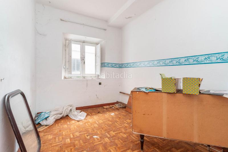 Foto 30a491d8-5eae-4a47-9bb8-9bb8453ea653. Terreny residencial a avenida leitariegos 40 a Cangas del Narcea