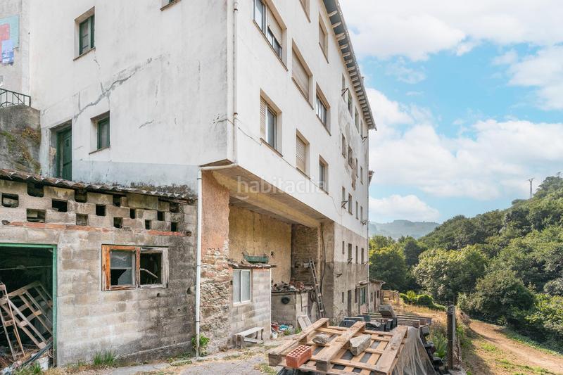 Foto 48f7ae01-9162-4f4b-a9da-2ba76f49c93c. Terreny residencial a avenida leitariegos 40 a Cangas del Narcea