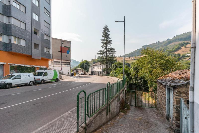 Foto d576166b-6980-4237-9181-eea491193f32. Terreny residencial a avenida leitariegos 40 a Cangas del Narcea
