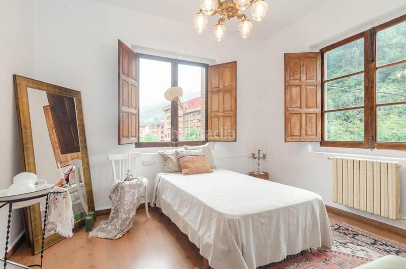 Foto 92cd3ed0-b321-4298-bd7a-dce573efb202. Terreny residencial a carretera carretera la vega 6 a Riosa