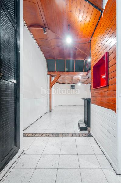 Foto 0c088eb3-2c97-44b1-b82a-af276edba64c. Locale commerciale in calle de muñoz degrain 3 in Oviedo