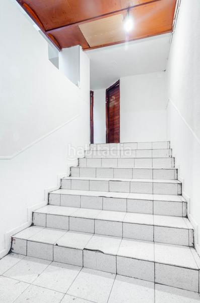 Foto 4b79a326-435a-410b-a3f1-79169530768f. Locale commerciale in calle de muñoz degrain 3 in Oviedo